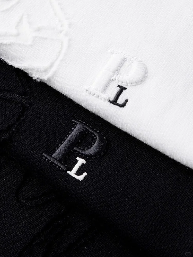 ?具有3D立体效果的服装logo印绣花工艺设计