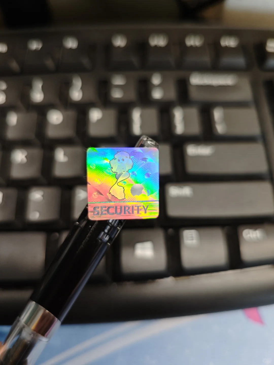 竟然有这么可爱的防伪标签