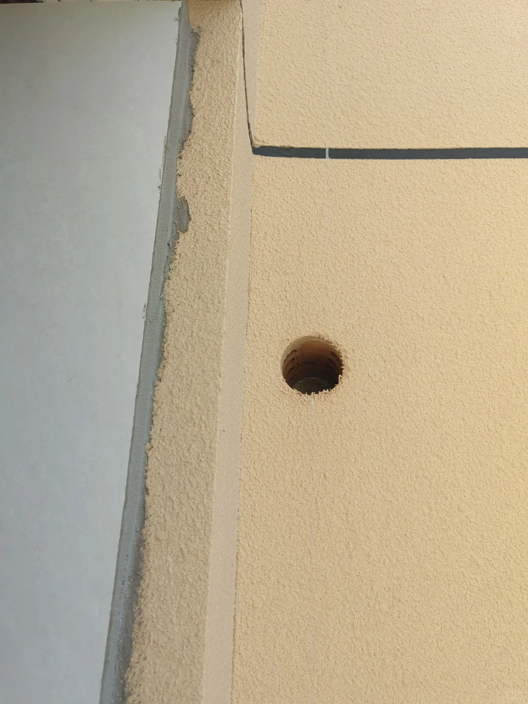 外墙渗水别乱砸！4大常见原因+维修攻略