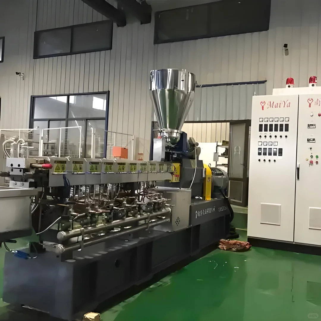 塑料厂求购单螺杆,双螺杆挤出机20台