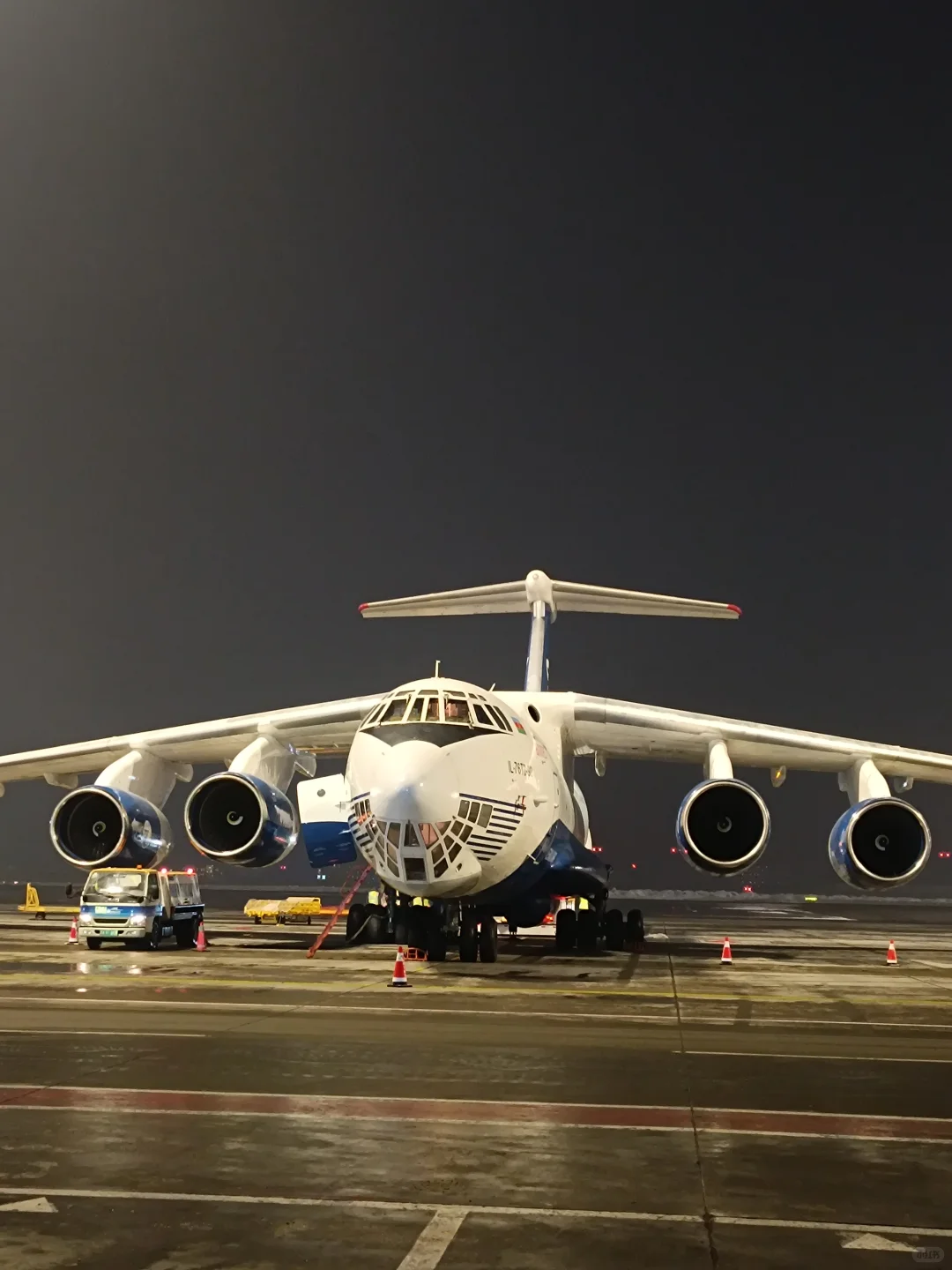 一条迟到的朋友圈!URC上班第一个大活