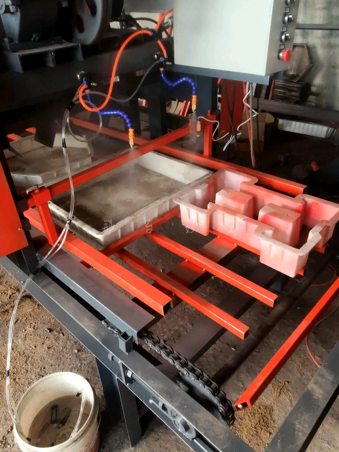 预制构件生产线生产水泥制品提高效率