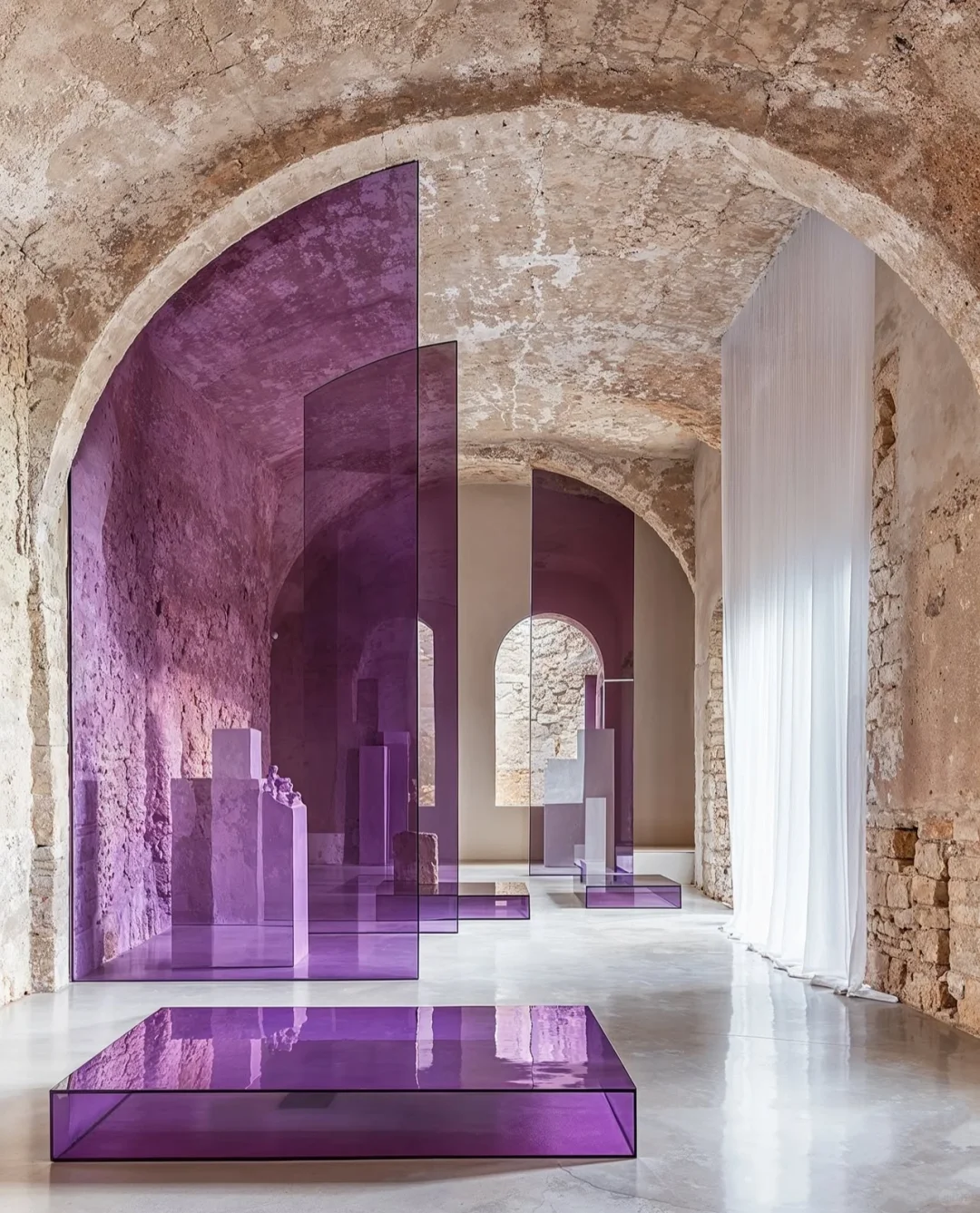 真绝!用玻璃网重构历史建筑