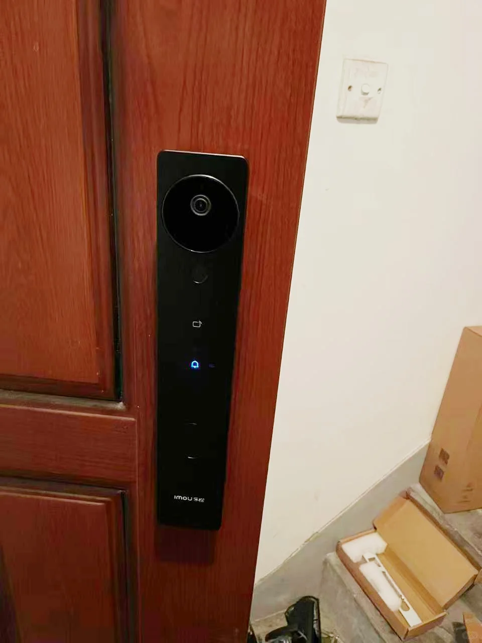 买乐橙智能锁送慕斯记忆枕活动