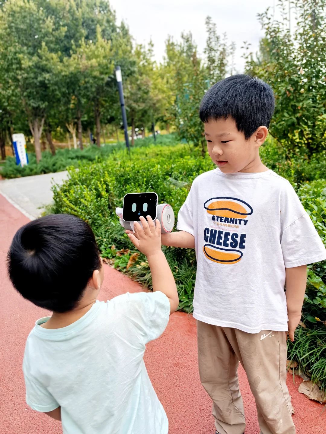 AI启蒙，让孩子从小接触科技前沿