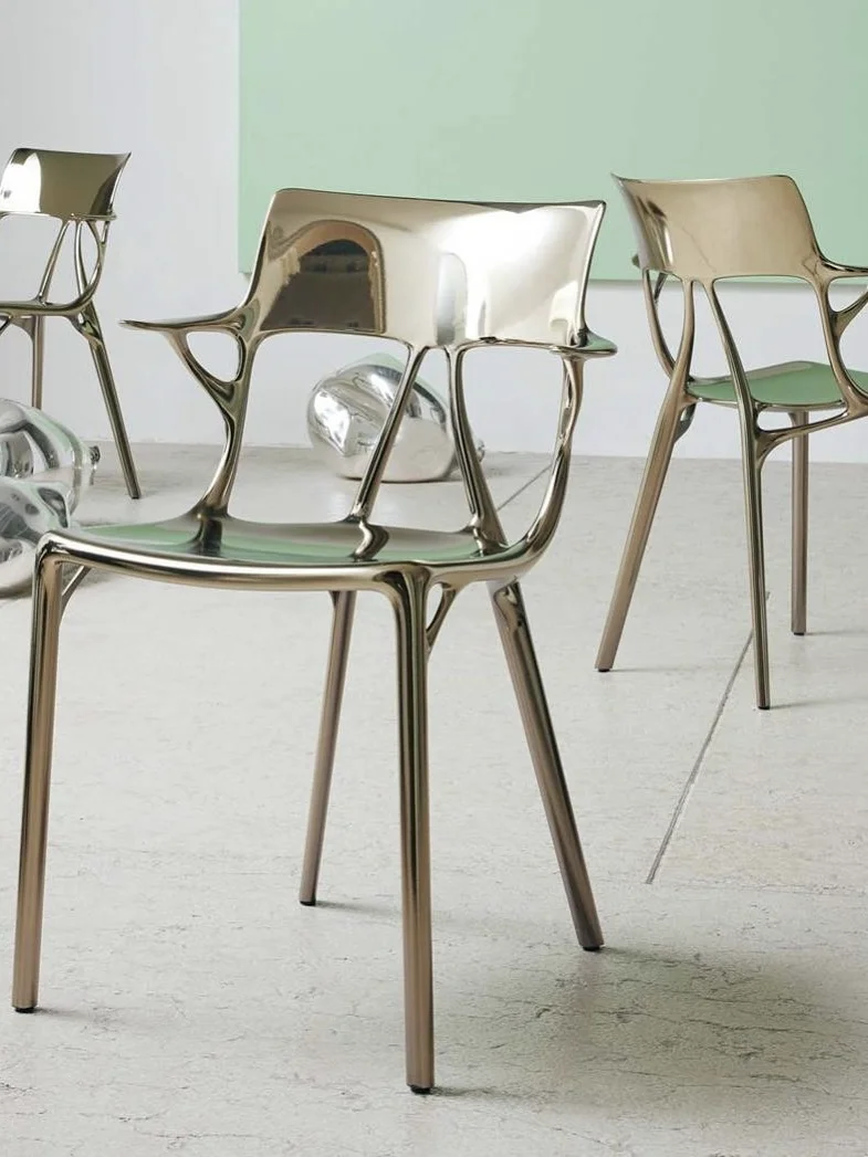 ??Kartell A.I.椅 | 坐入未来的流动符号