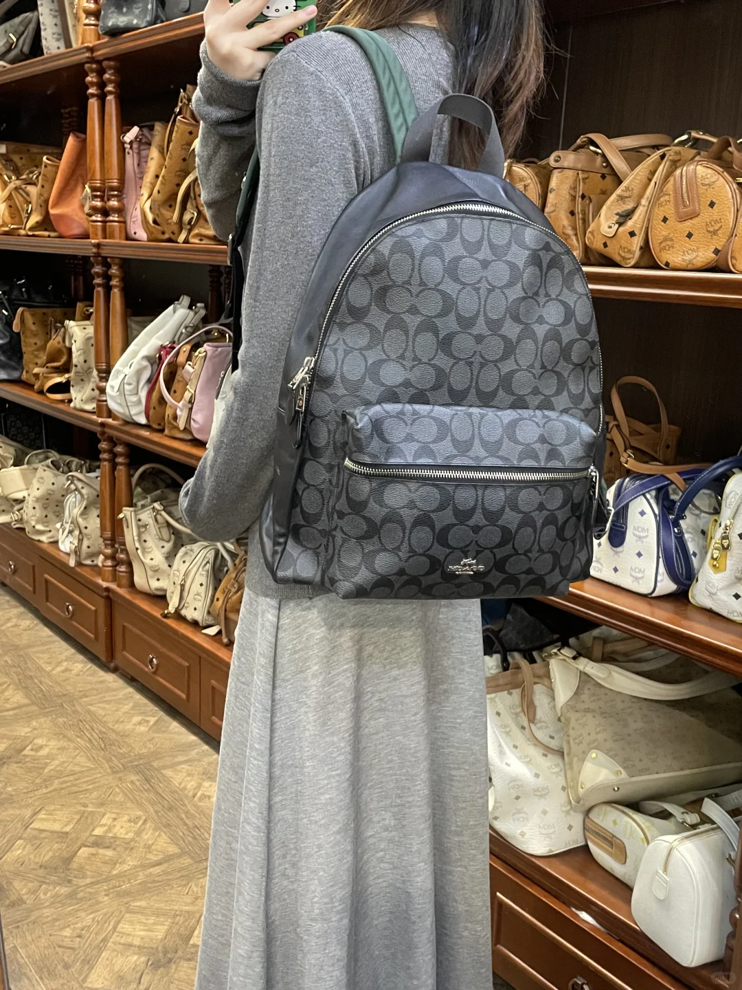 这只coach中古双肩背包就是学生党的天菜！