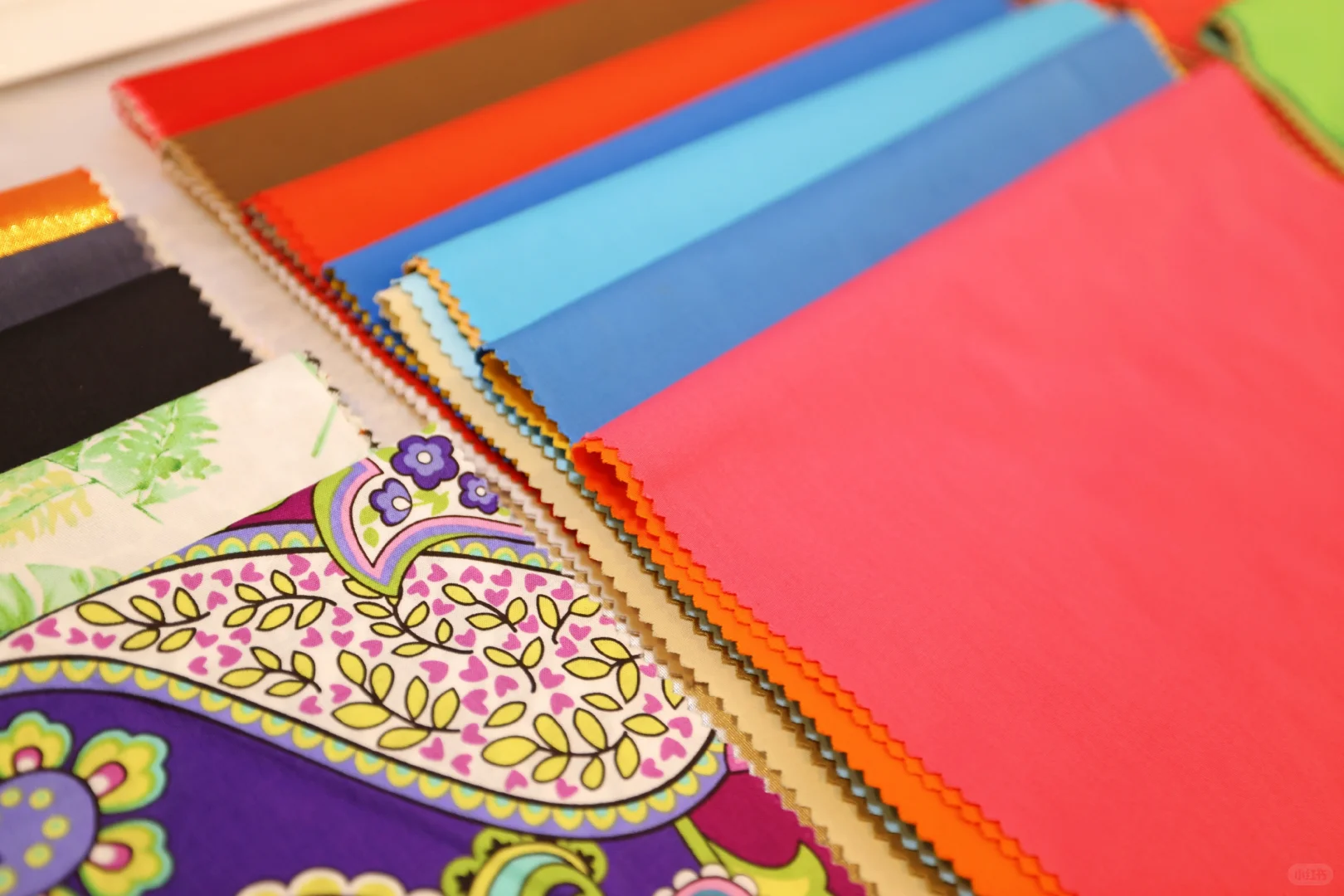 简心形象管理丨私藏秘籍：色彩搭配大法