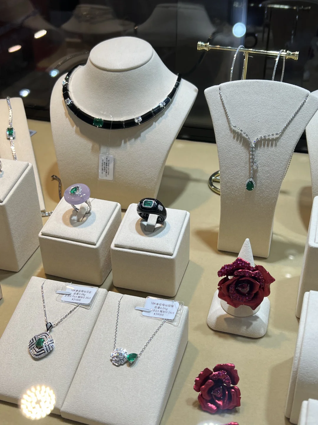 北京珠宝展第二天 老客户集中来袭?