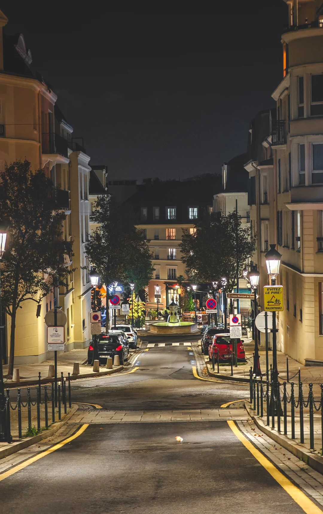 ??21世纪欧洲人热衷于新建中世纪城镇