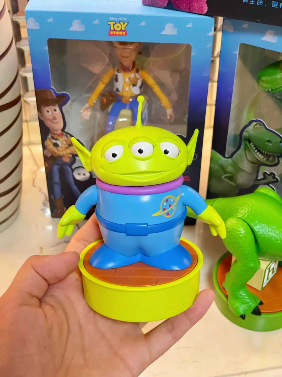 ?没有男孩子能拒绝高科技玩具！