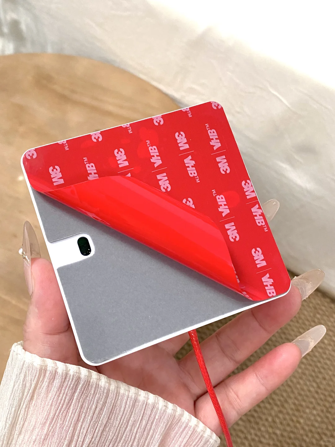 这台小设备,是我为爸妈准备的“远程安心