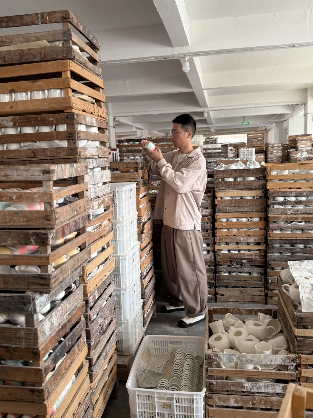 关于我在德化逛陶瓷工厂