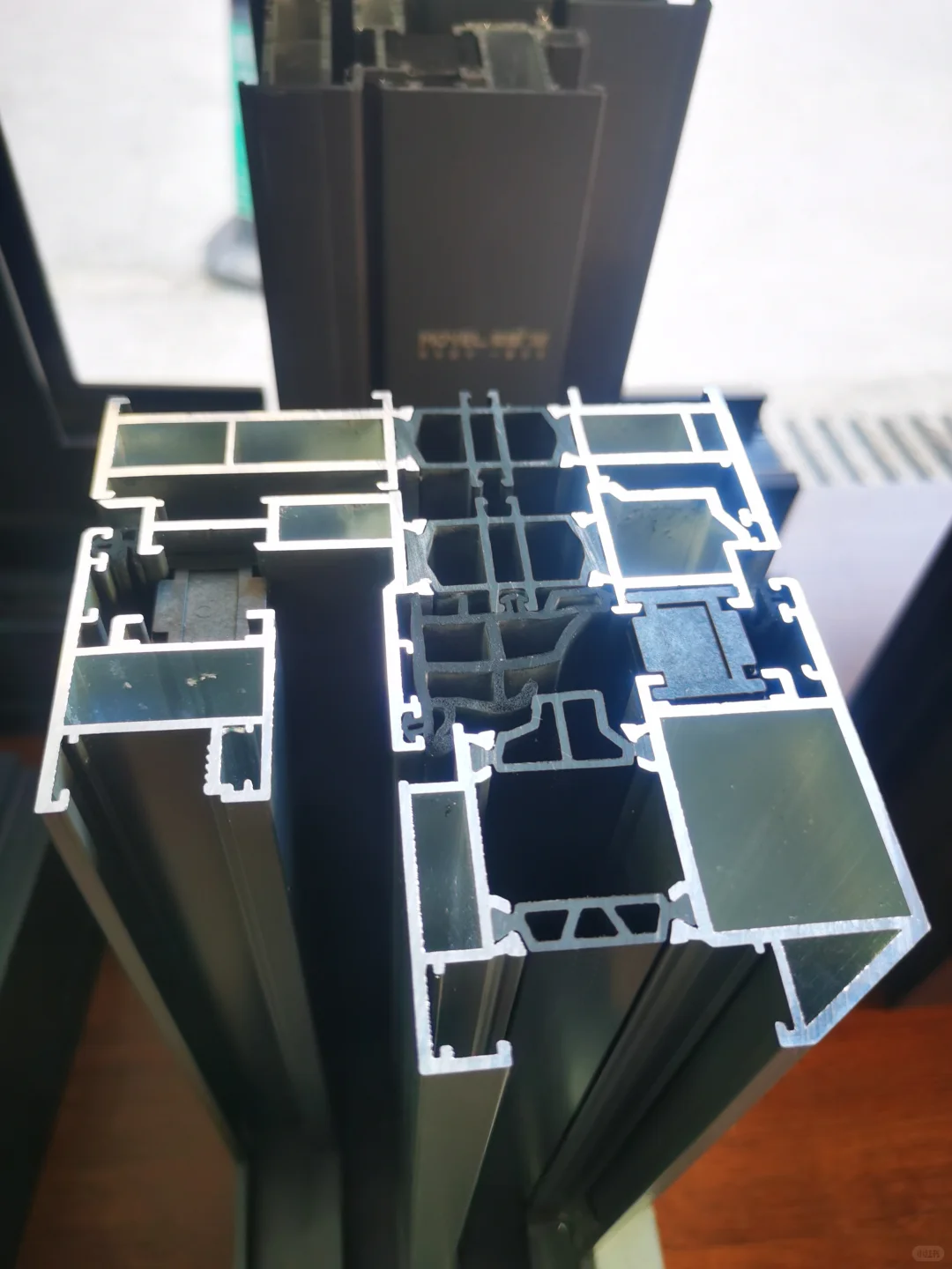 挑选到好窗户！南充断桥铝门窗南充门窗攻略