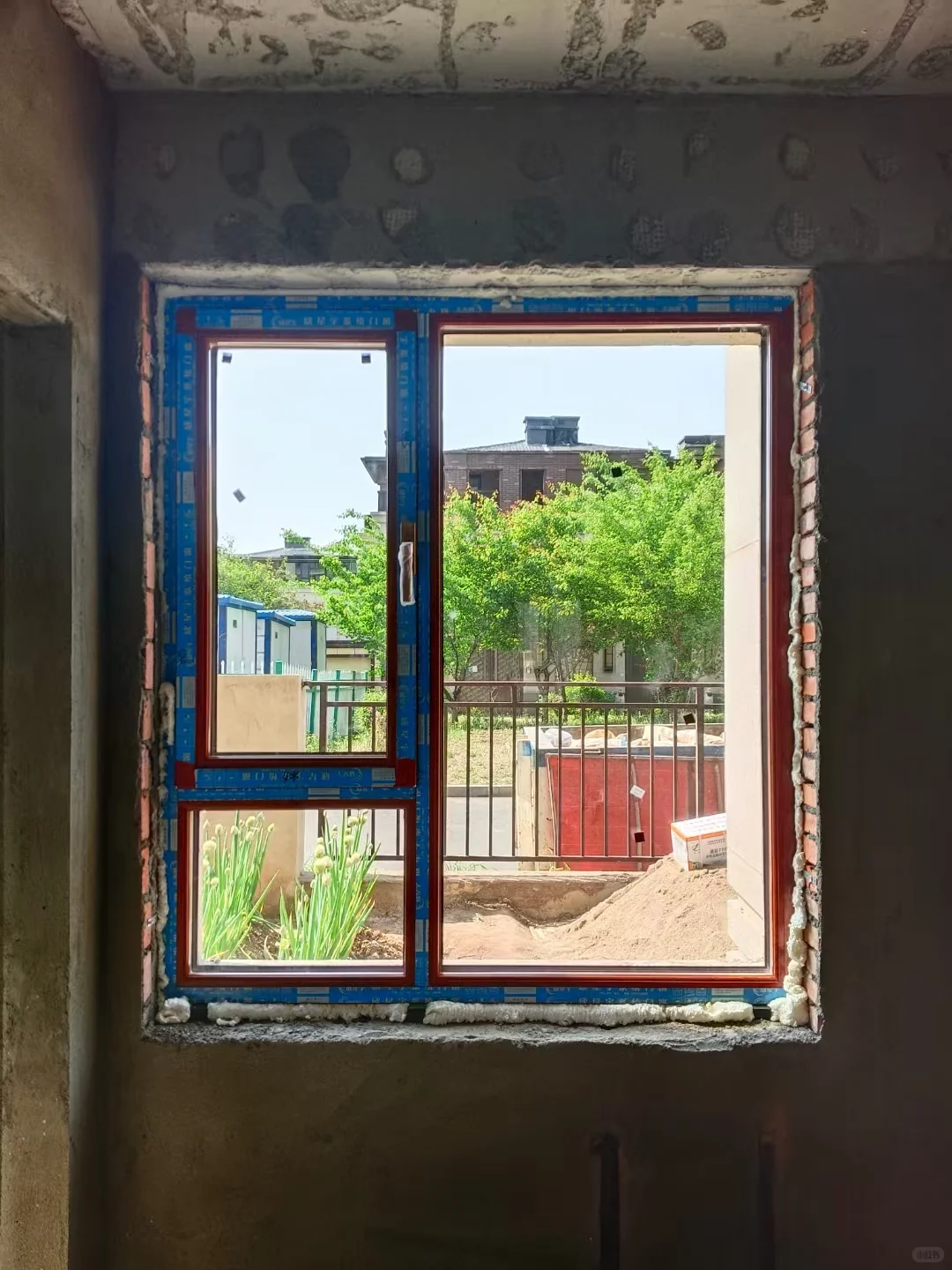 低预算！选系统窗or断桥铝？看完再选不后悔