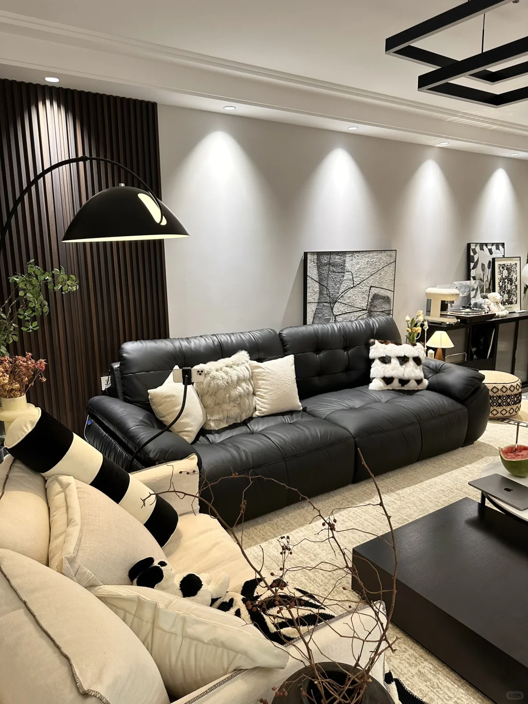 买不起大house 有个90平小家也挺幸福~