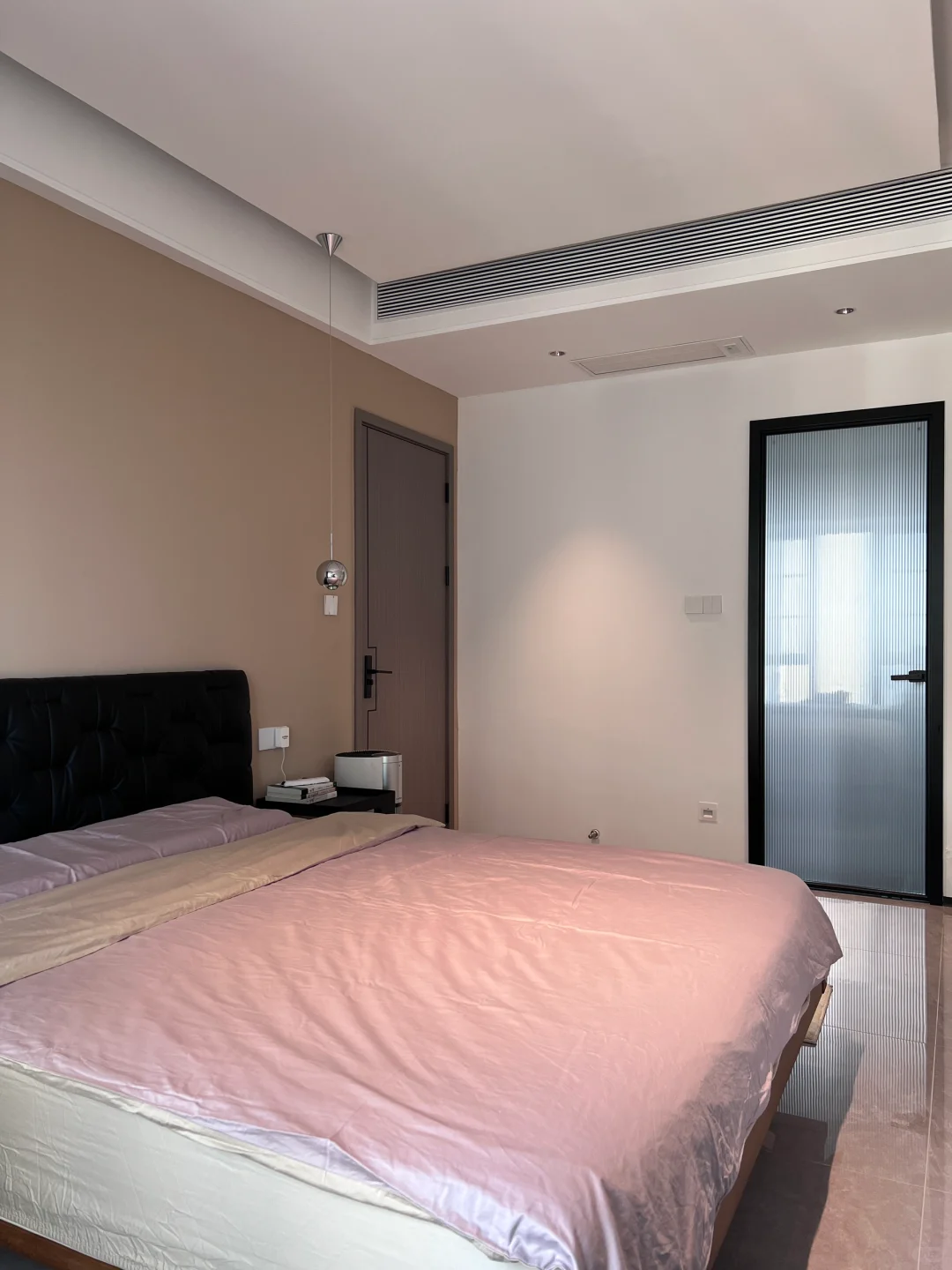 听我一句劝,卧室做床尾衣柜真的太舒服啦!