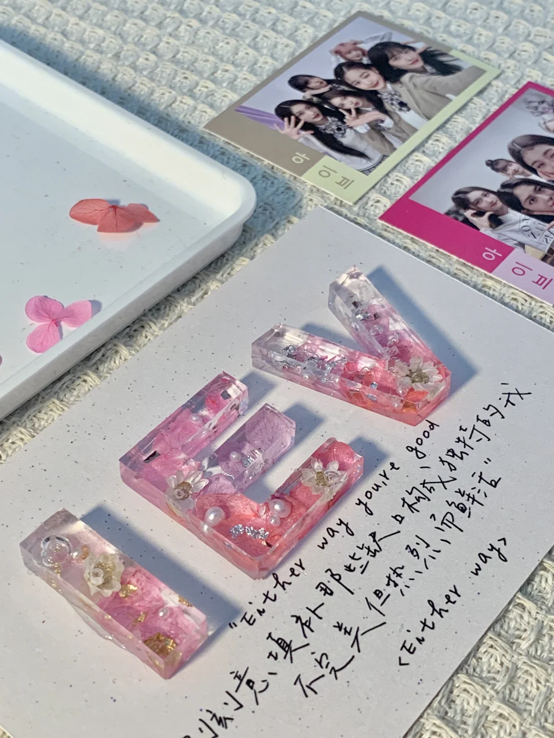 天啊❗️Kpop人必须拥有团名滴胶框✨✨