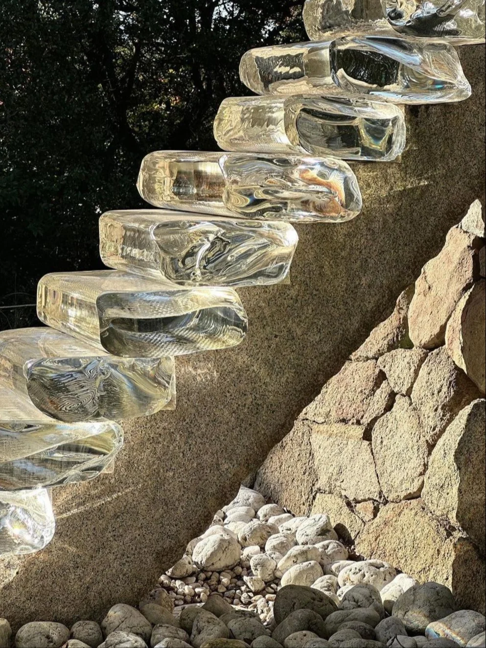 Hiroshi Sugimoto | 光学玻璃楼梯