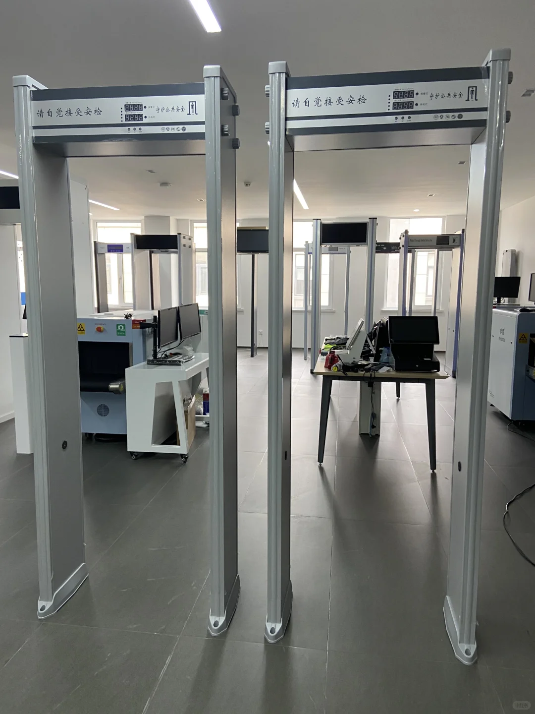 性价比极高的安检门来喽