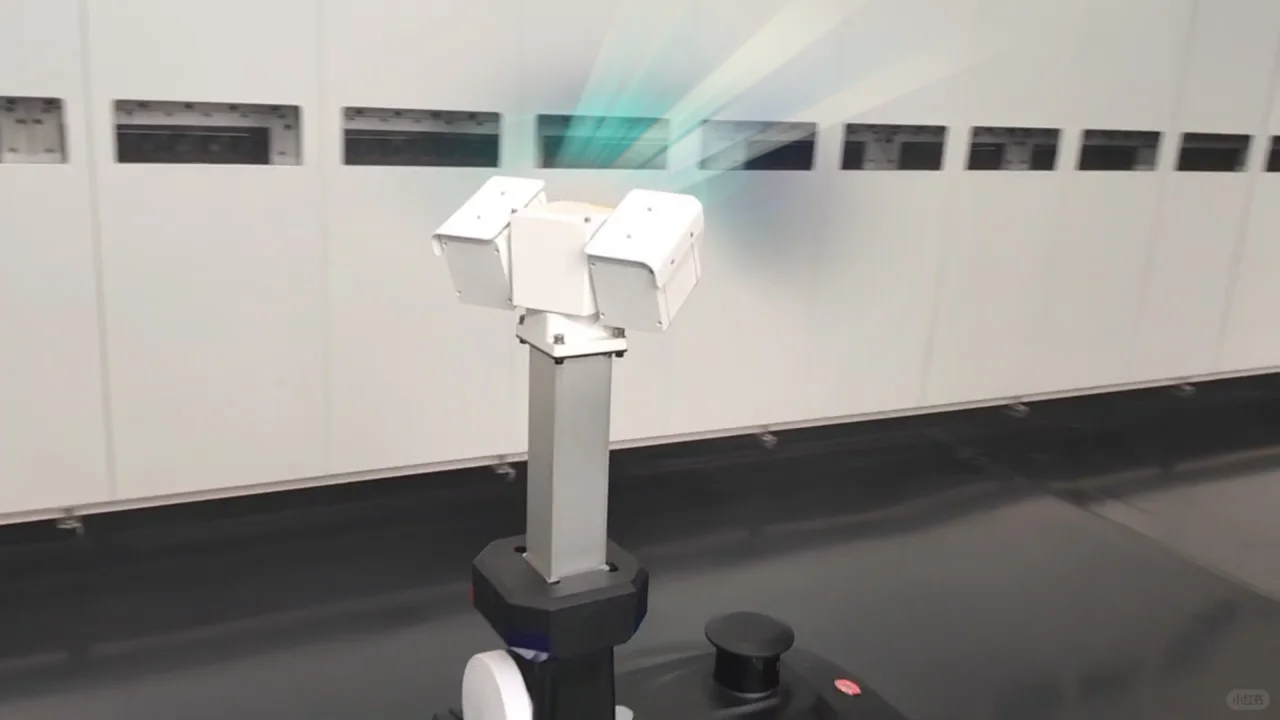 万为安防巡检机器人在现代化工厂的应用