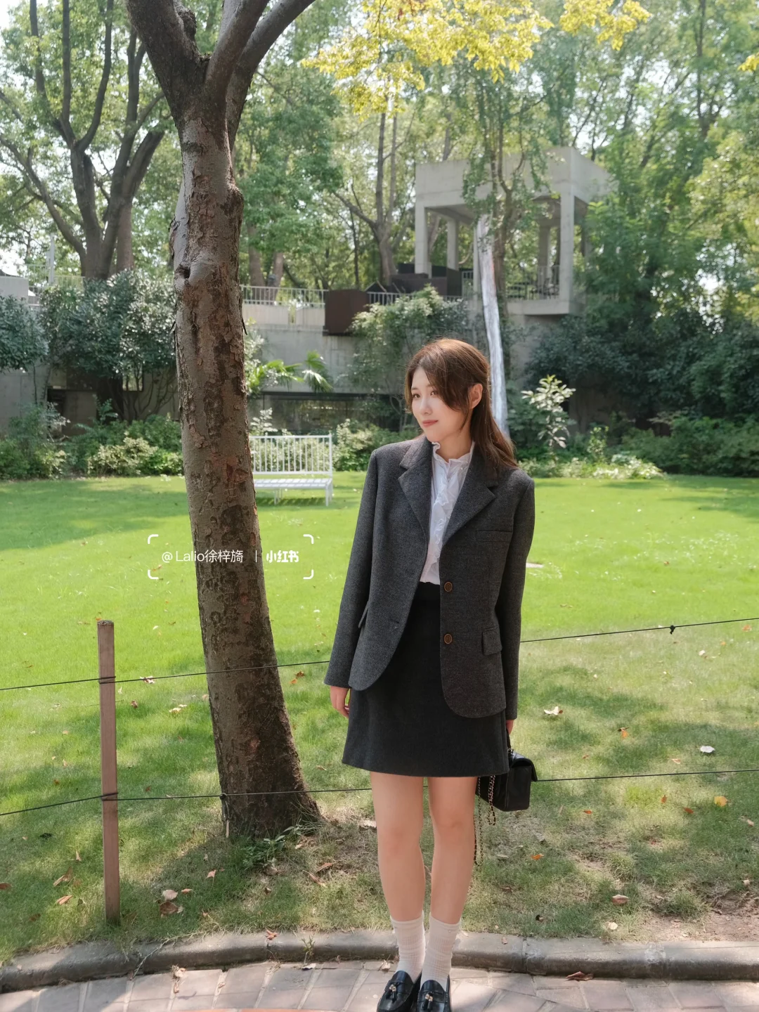 时装周群聊|意式彩点叙事:miu系学院风西装