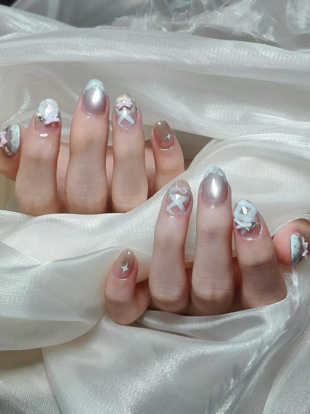 ՞˶･֊･˶՞ಣ玻璃珠and手绘