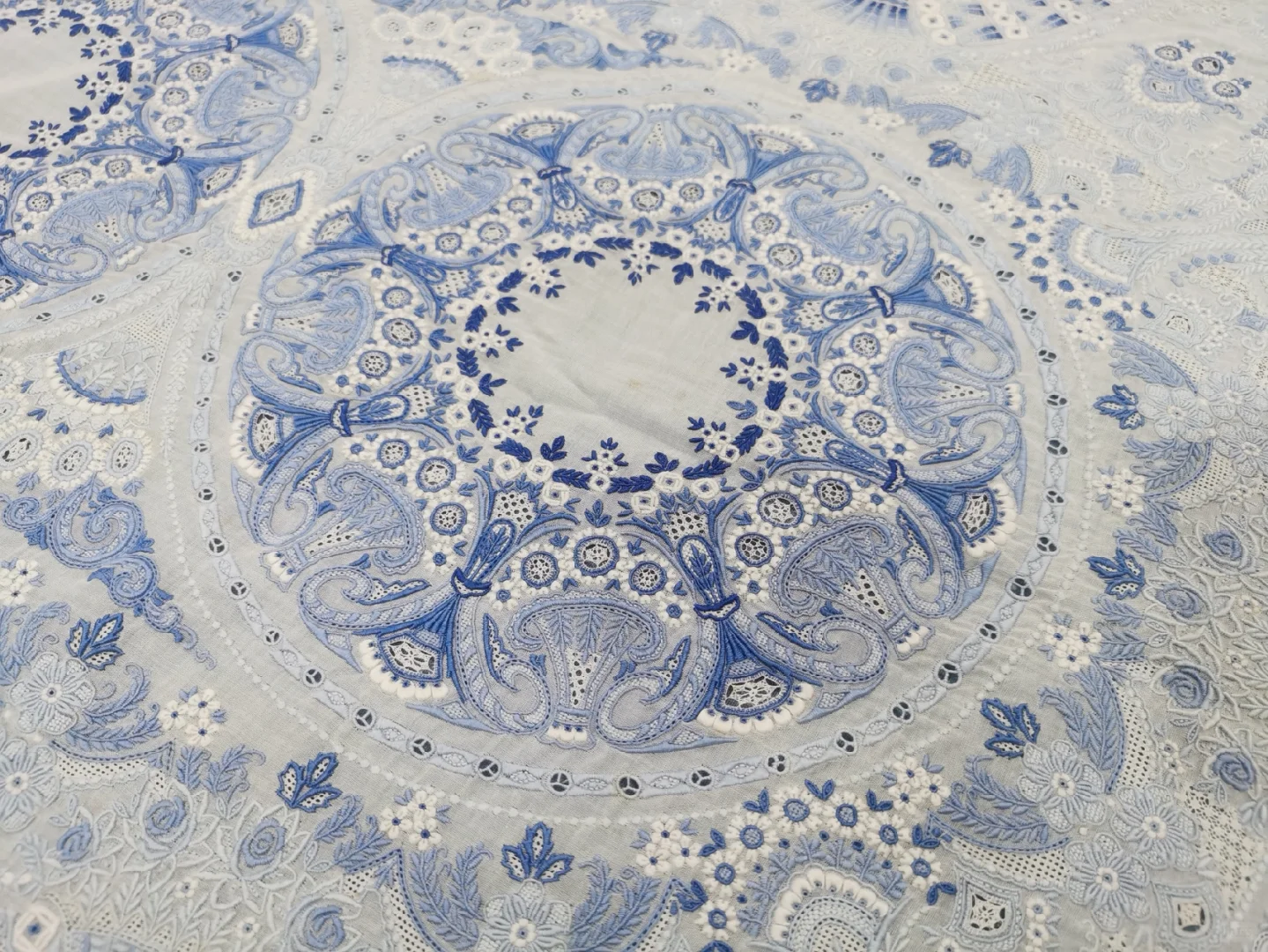 潮州抽纱 | 极繁主义的小众美学✨