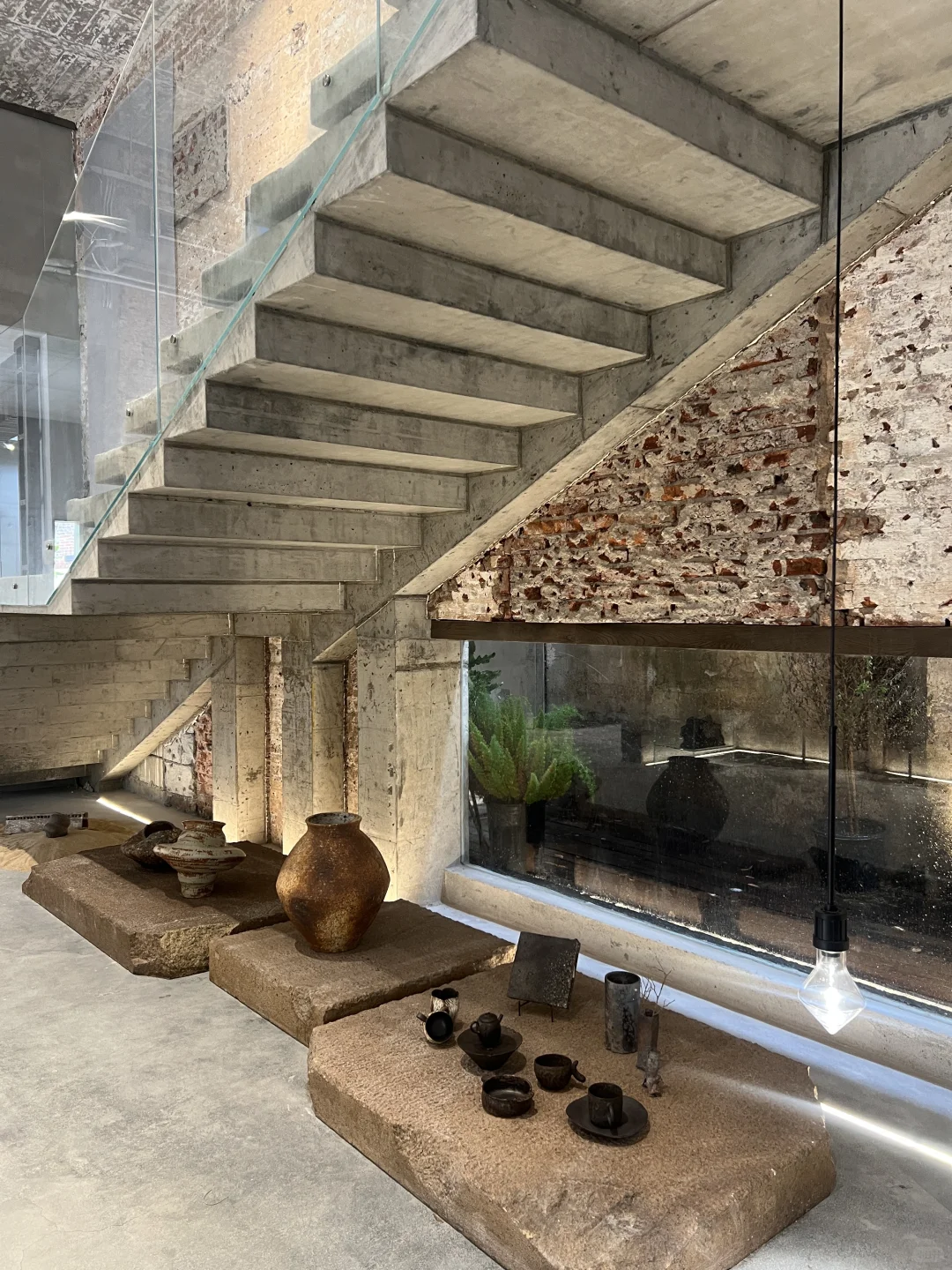 看展日 · 以平静的心慢度日常