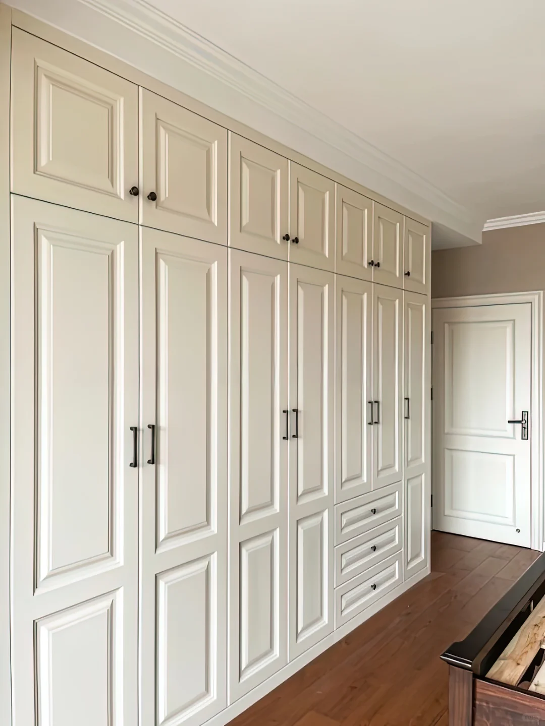 全屋定制法式扣线衣柜|优雅感拉满卧室C位