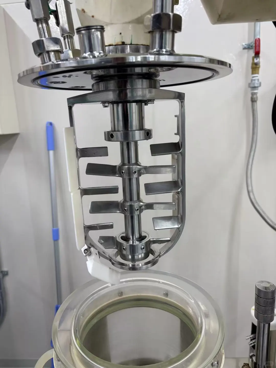 1-10L真空乳化均质釜 带扭矩显示扭矩波形图