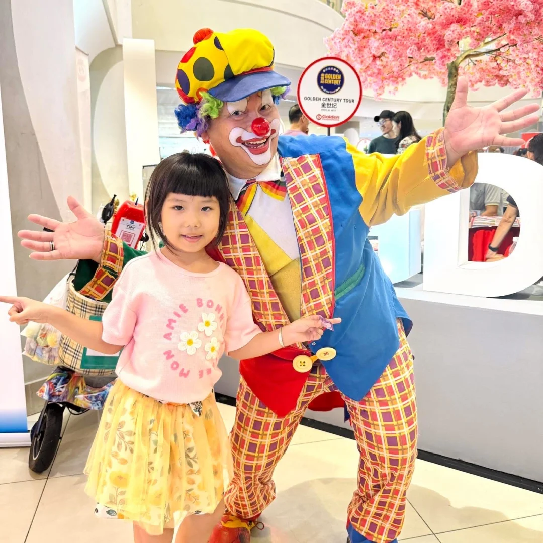 ??我宣布这是我看过最大方的旅游展✈️?