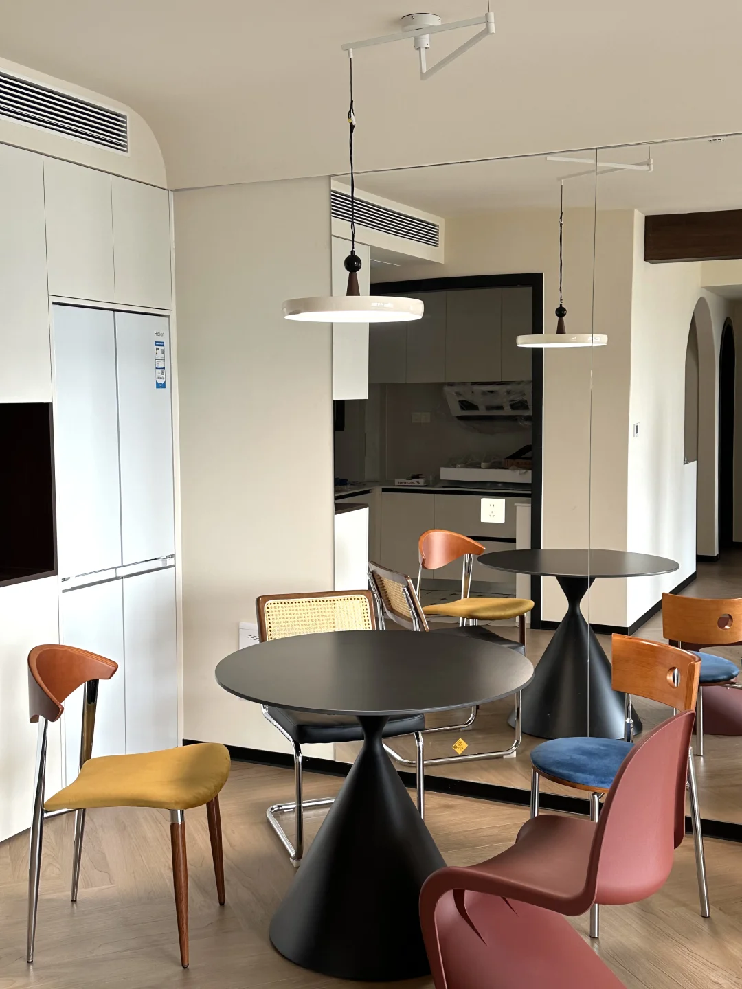 一定要装大镜子? 100平小家秒变150