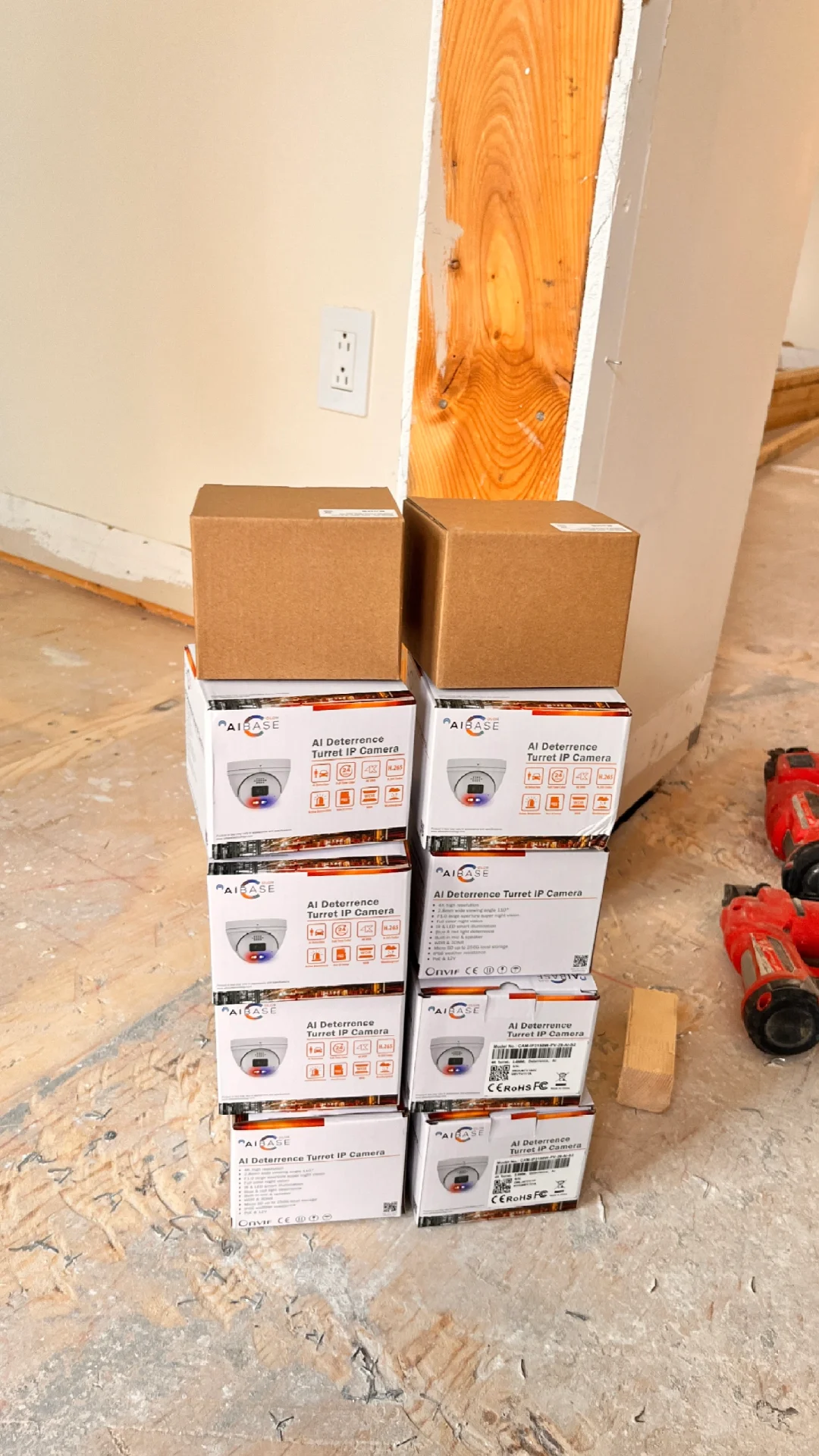 一键掌控安全！声光报警+智能远程喊话摄像