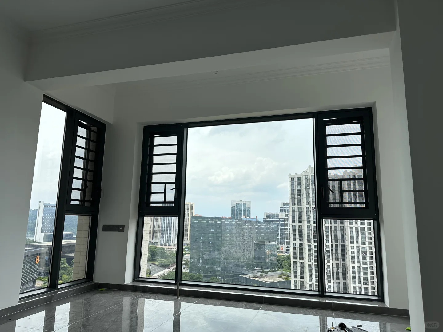 恭喜你找到门窗厂家。