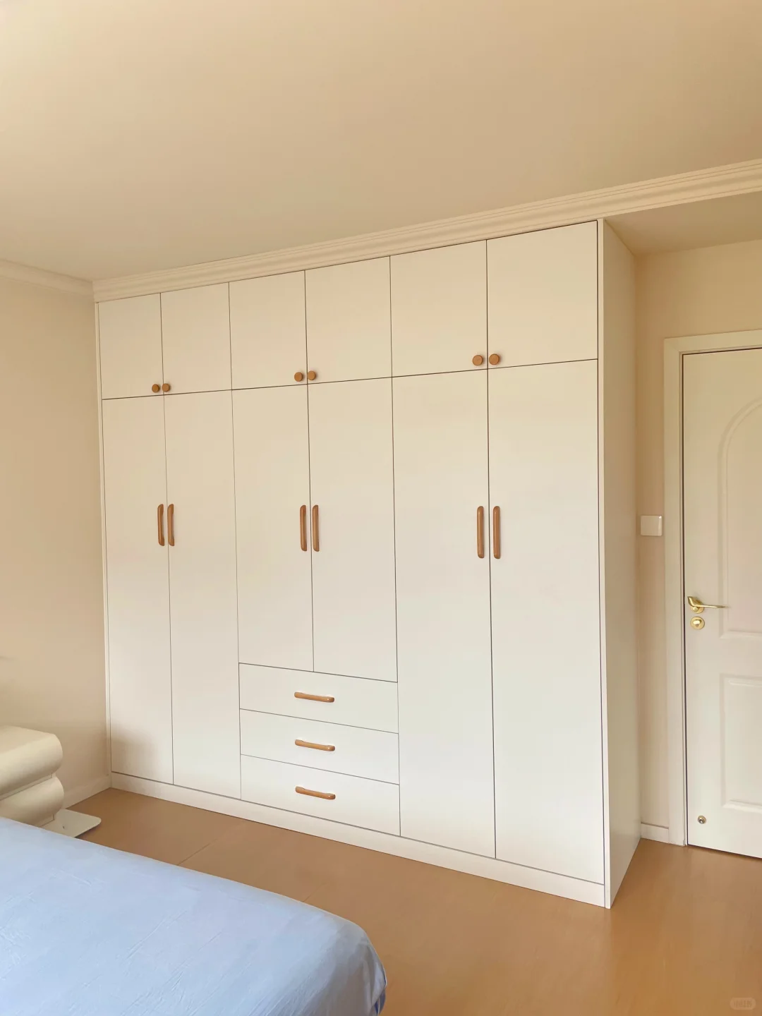 装修最不后悔的就是全挂式衣柜‼️被邻居夸爆