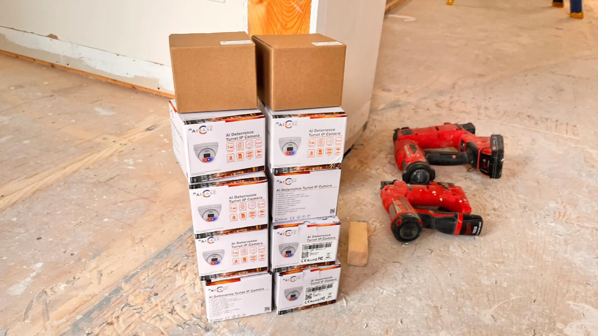 一键掌控安全！声光报警+智能远程喊话摄像