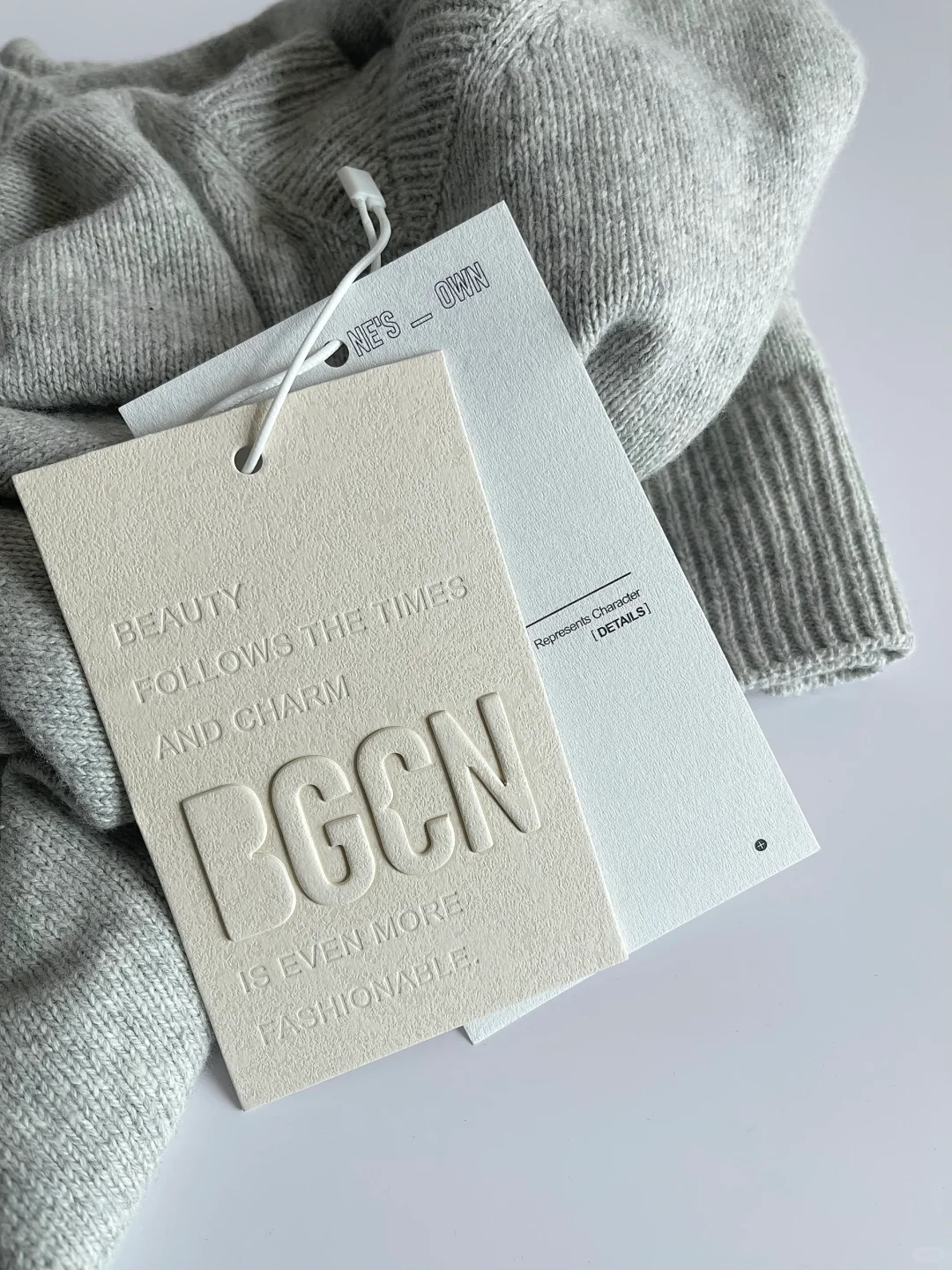 吊牌定制｜如何定制凹凸工艺的吊牌