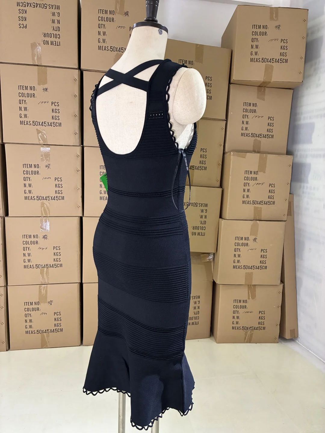 【出?单外贸连衣裙】?工艺版型绝绝子