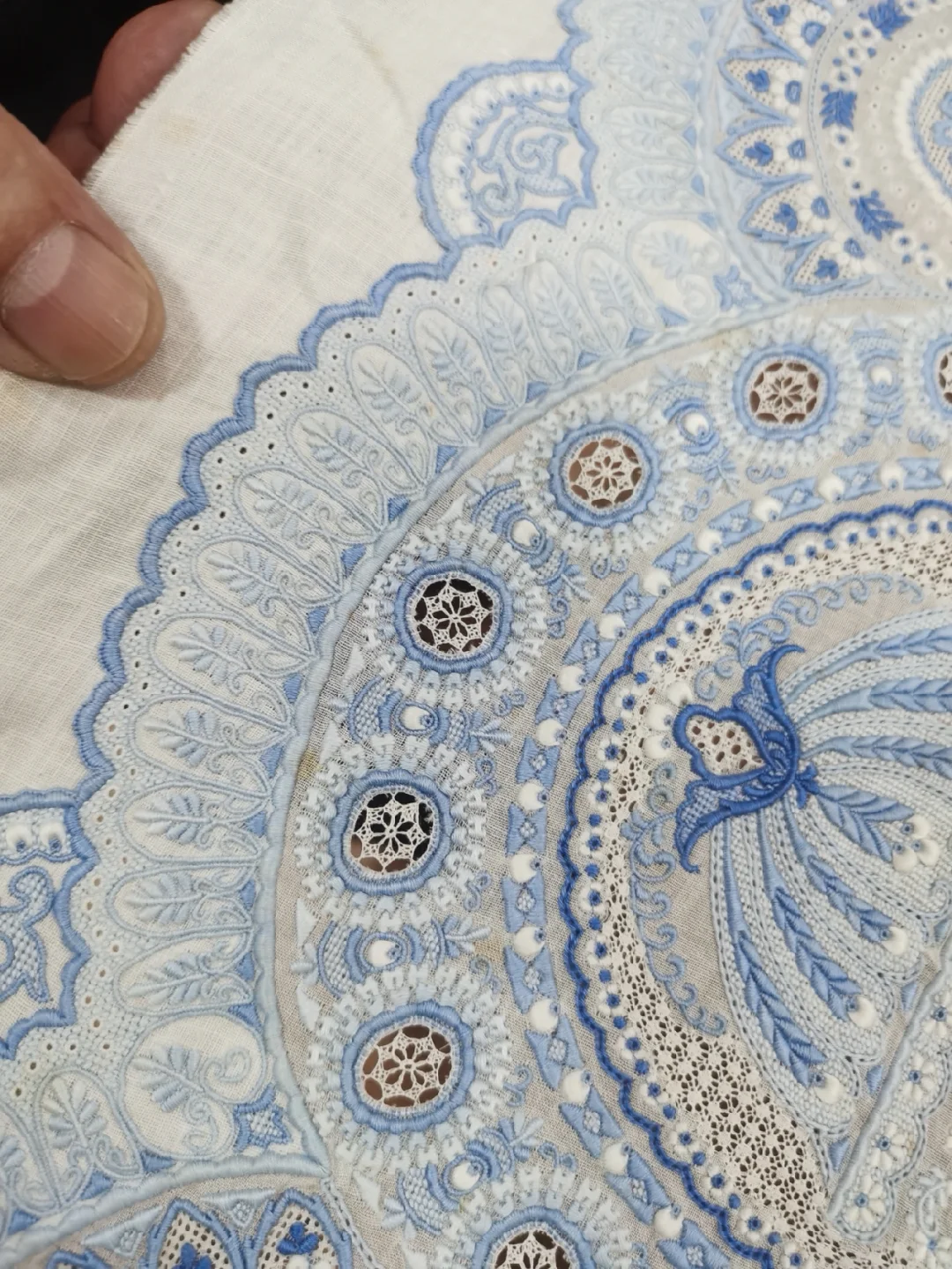 潮州抽纱 | 极繁主义的小众美学✨