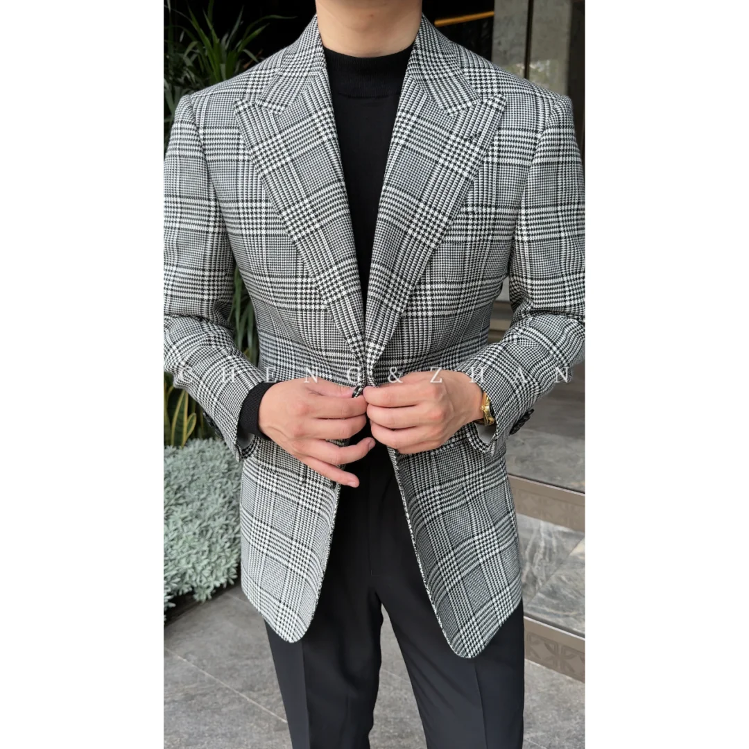 大牌同款经典格纹，舒适毛麻丝单西