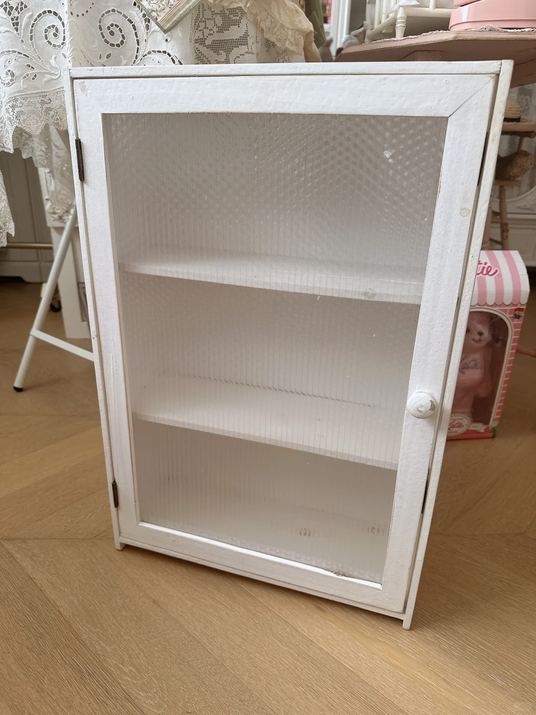 听说大家都有玩具古董柜