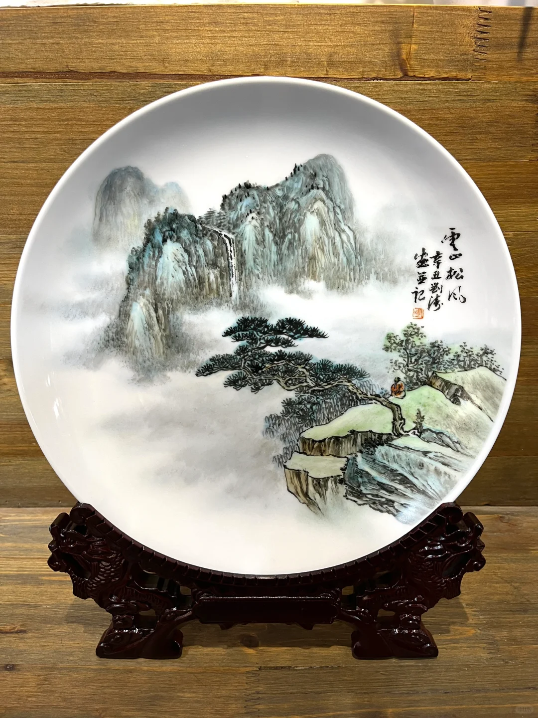 翻出来之前画的几个赏盘景德镇陶瓷摆件