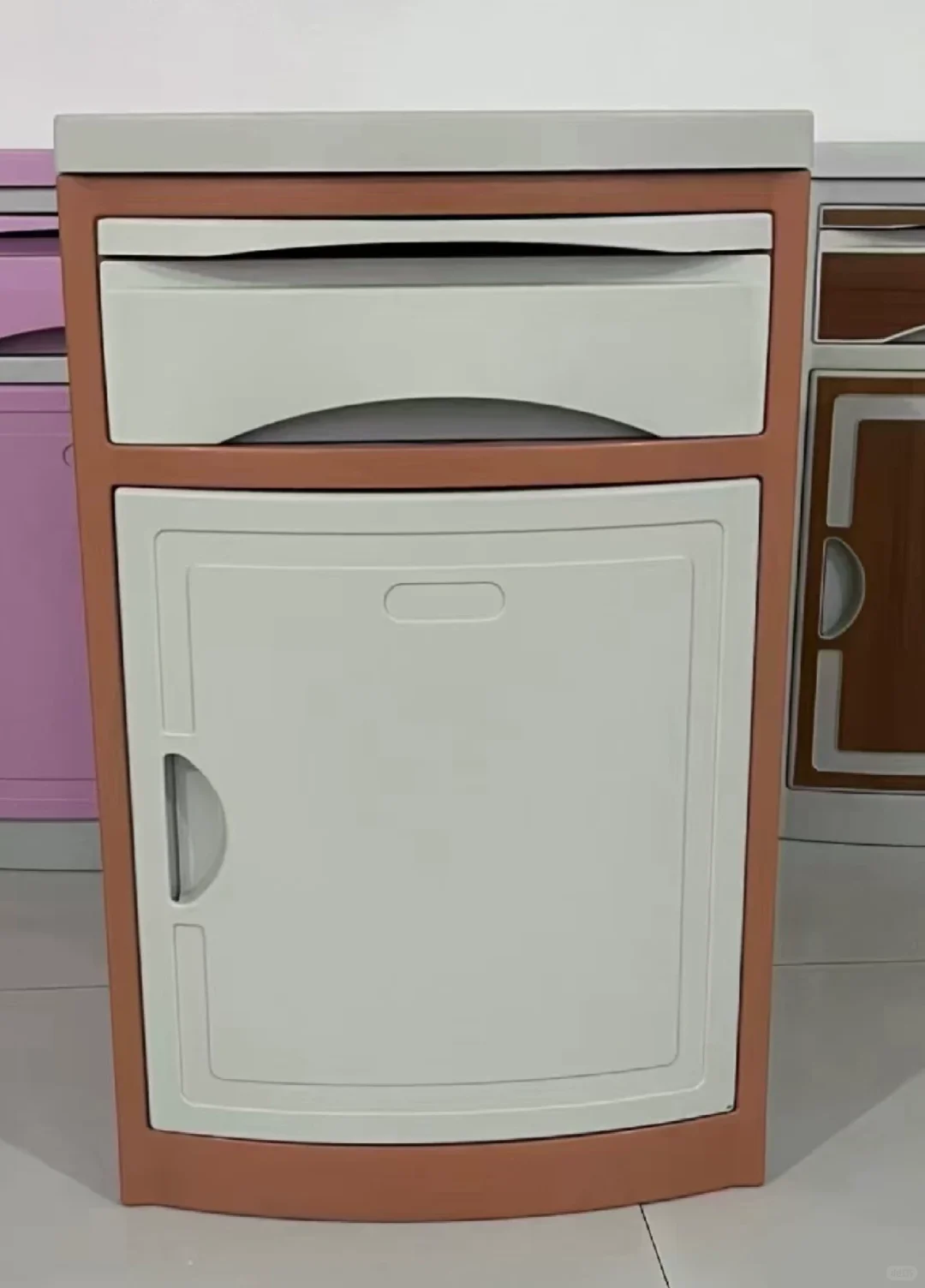 适老化-适老家居从床头柜开始