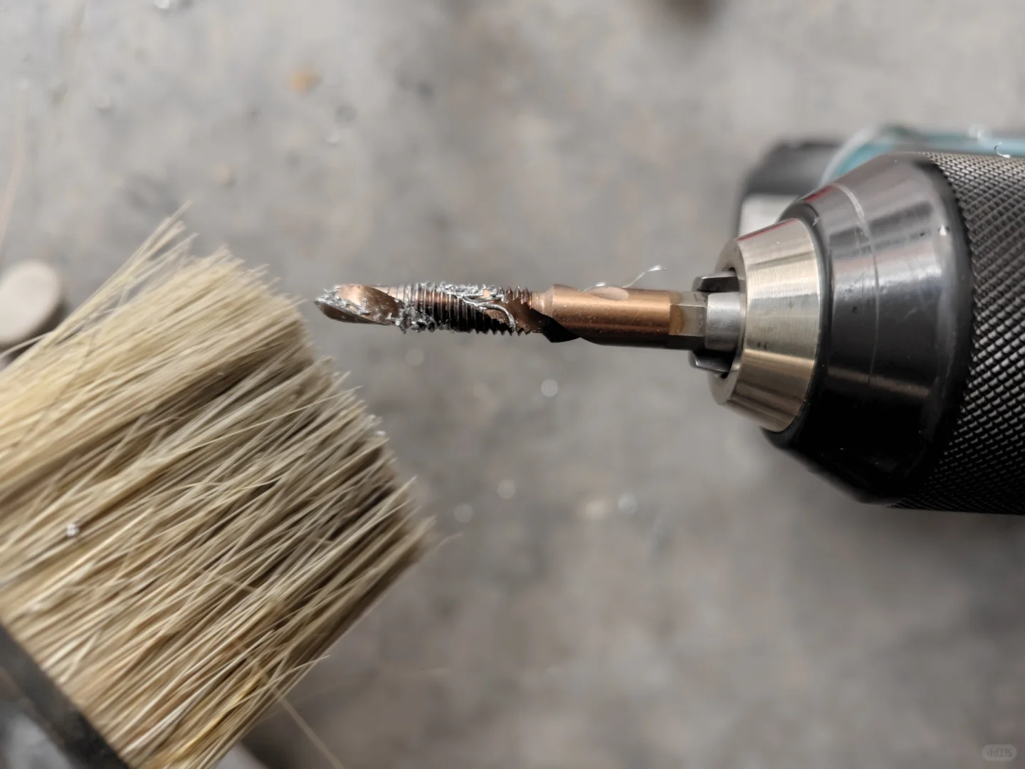 【壹】铝型材的攻丝