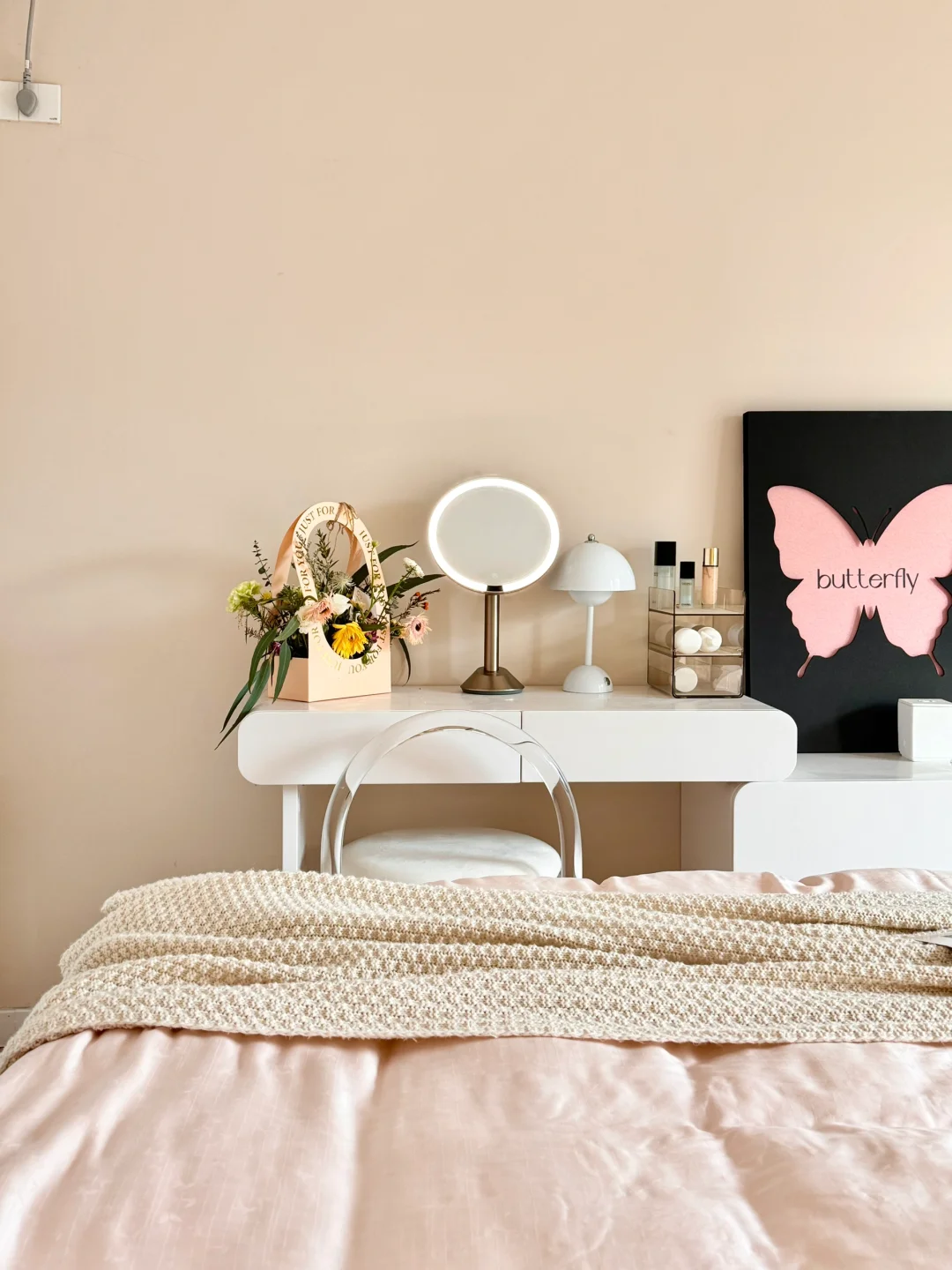 不听劝，打柜子坚决不要叠放区，全部做挂衣区