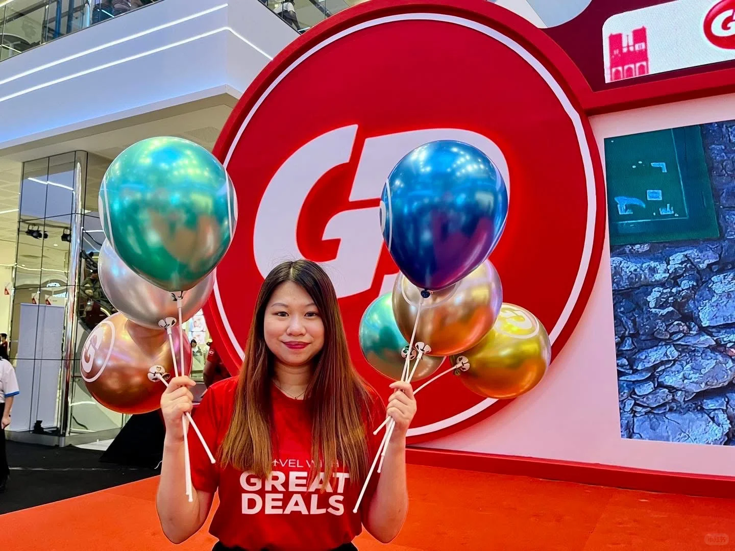 ??我宣布这是我看过最大方的旅游展✈️?