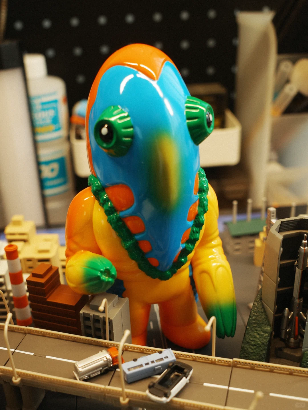 快逃? 中古怪兽来袭❗️