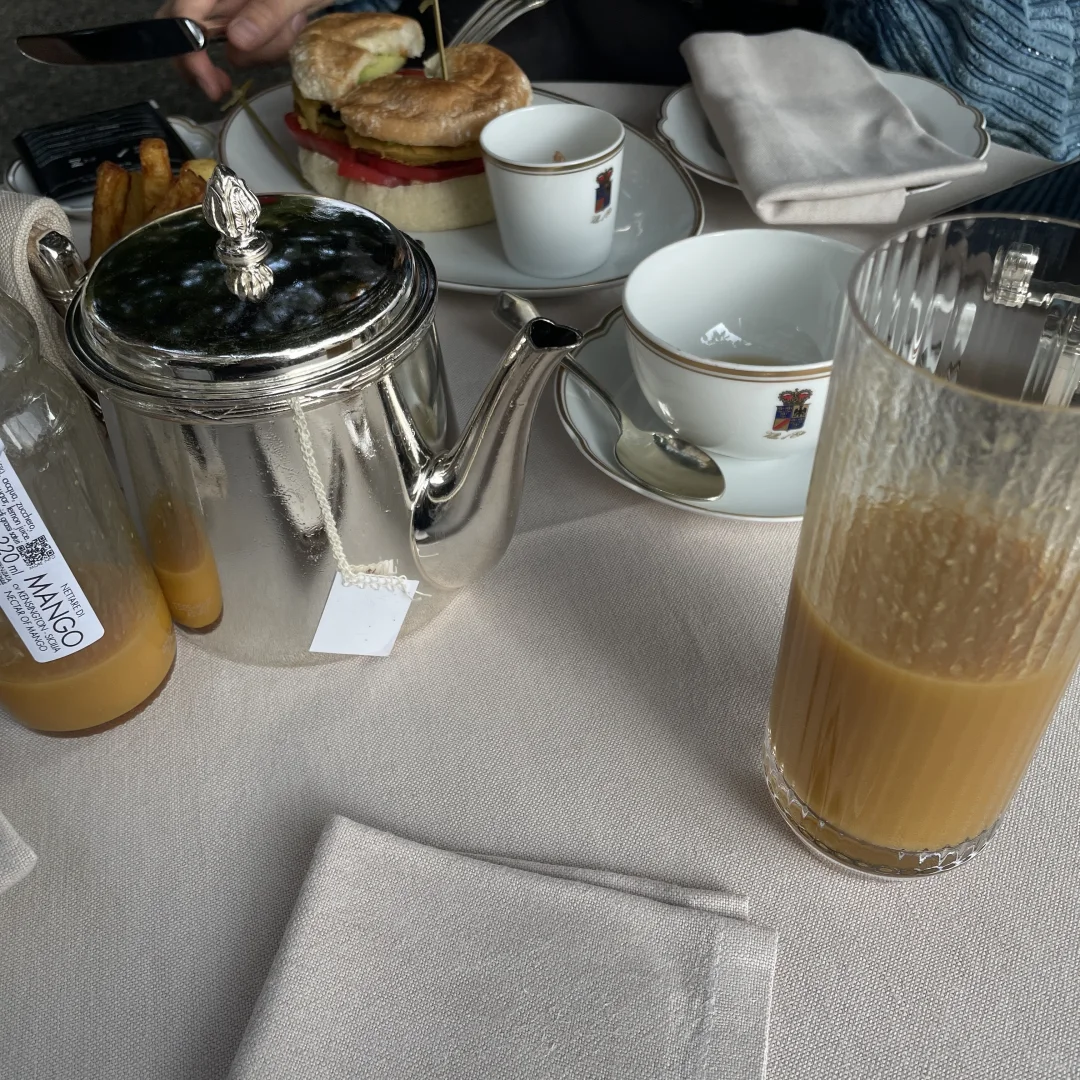 ??10月在科莫湖拍到的碳酸