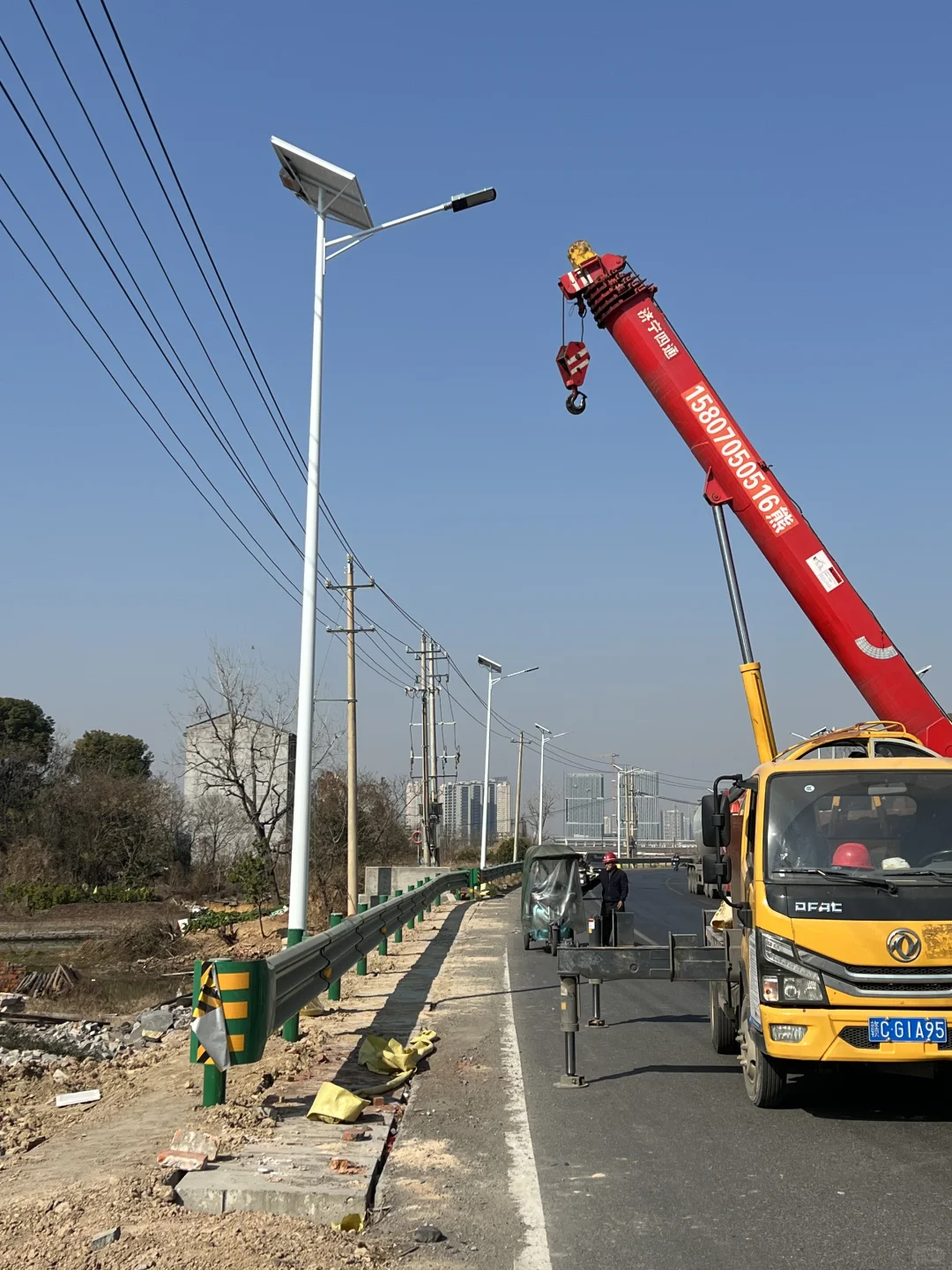 ?【市政级太阳能路灯】亮如白昼还0电费